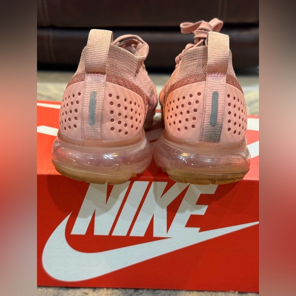 Nike Air VaporMax Flyknit 2 Rust Pink 2018 Size 7.5 Women's 942843-600 - Picture 5 of 6
